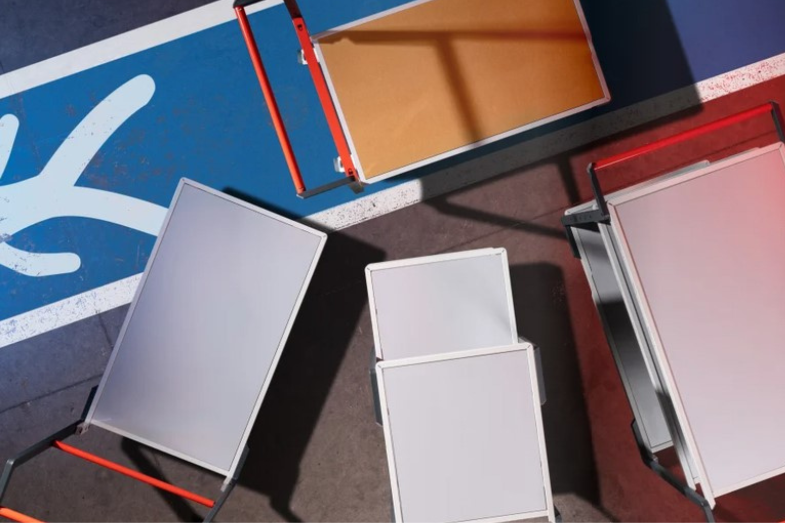 Chariots et diables de manutention : comment optimiser vos déplacements